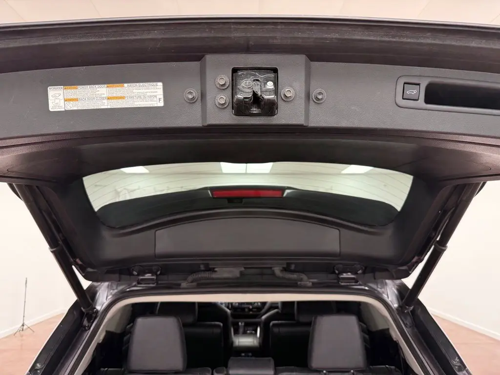 2022 Toyota Highlander - $29,975