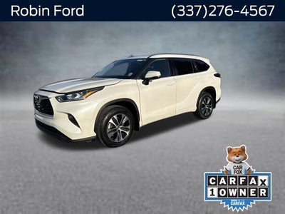 2020 Toyota Highlander XLE 4DR SUV