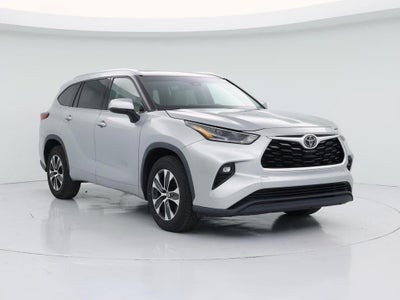 2021 Toyota Highlander XLE 4DR SUV