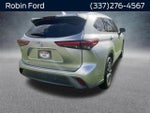 2021 Highlander Thumbnail 5