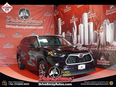 2022 Toyota Highlander XLE 4DR SUV
