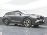 2022 Highlander Thumbnail 26