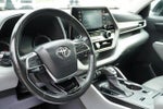 2020 Highlander Thumbnail 5