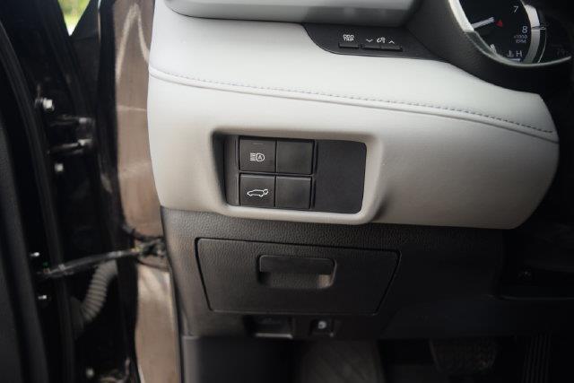 2021 Toyota Highlander - $22,000