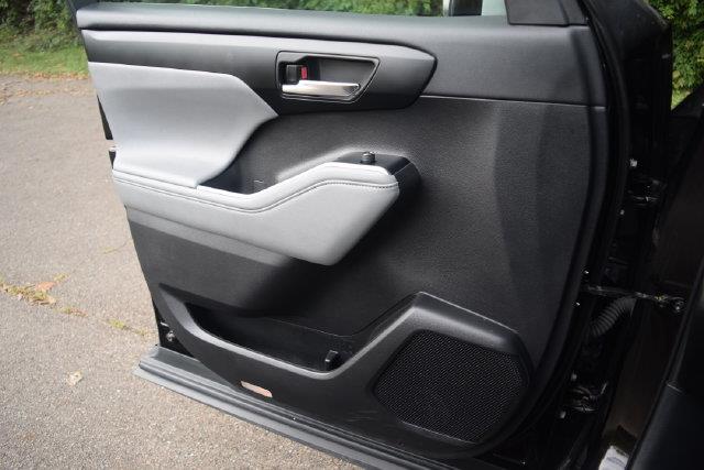 2021 Toyota Highlander - $22,000