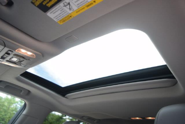 2021 Toyota Highlander - $22,000