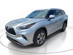 2022 Highlander Thumbnail 4