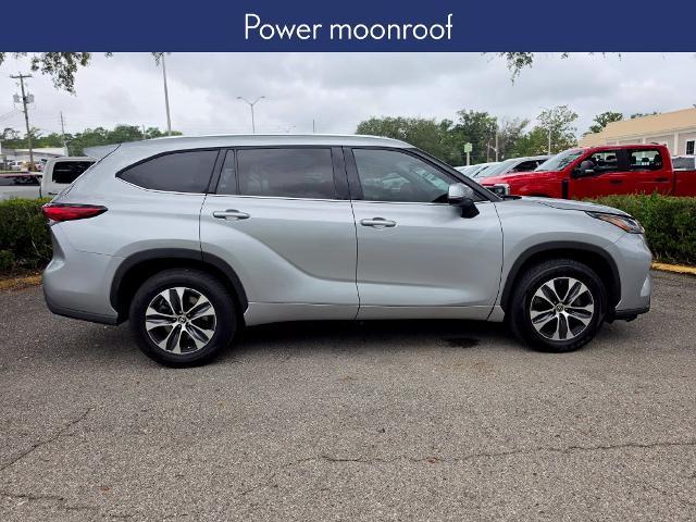 2020 Toyota Highlander - $21,995