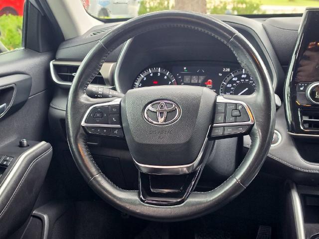 2020 Toyota Highlander - $21,995