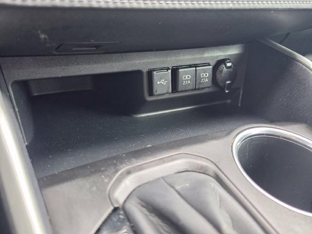 2020 Toyota Highlander - $21,995