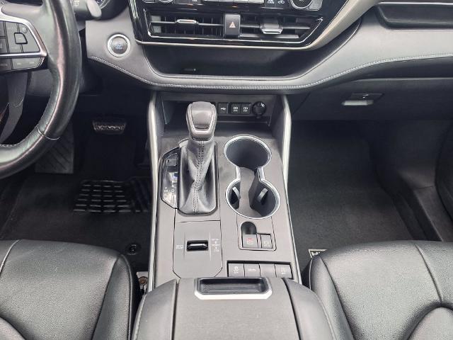 2020 Toyota Highlander - $21,995