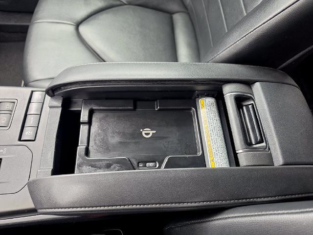 2020 Toyota Highlander - $21,995