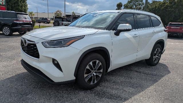 2021 Toyota Highlander XLE