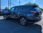 2022 Highlander Thumbnail 6