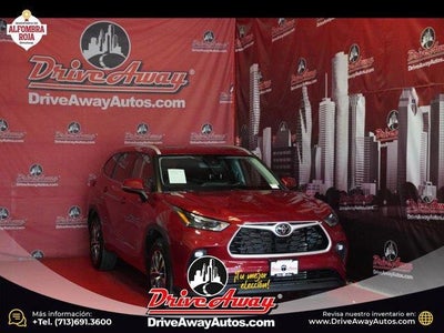 2022 Toyota Highlander XLE 4DR SUV