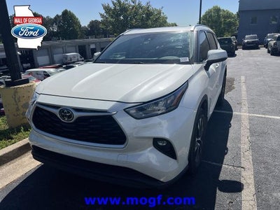 2020 Toyota Highlander AWD XLE 4DR SUV