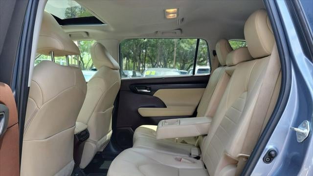 2021 Toyota Highlander XLE
