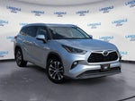 2021 Highlander Thumbnail 2