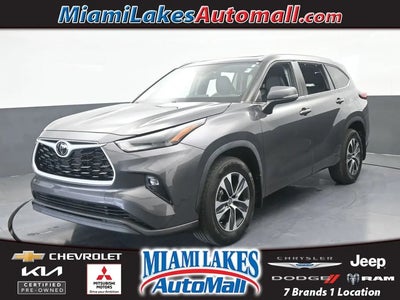Photo of a 2022 Toyota Highlander AWD XLE 4DR SUV for sale