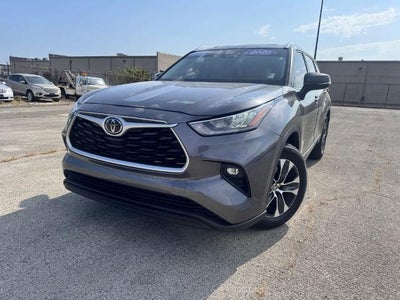 2020 Toyota Highlander AWD XLE 4DR SUV