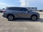 2020 Highlander Thumbnail 10