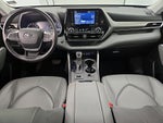 2022 Highlander Thumbnail 9