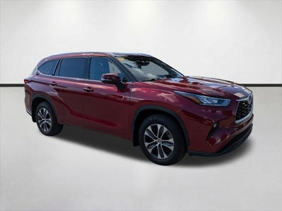 2020 Toyota Highlander AWD XLE 4DR SUV
