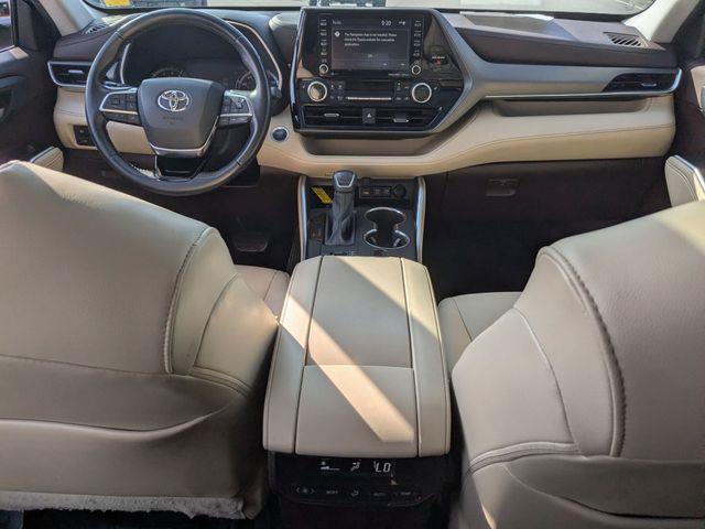 2021 Toyota Highlander - $30,992