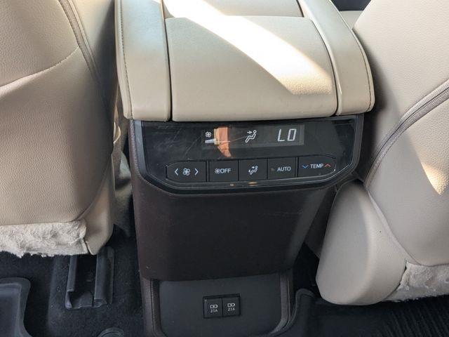 2021 Toyota Highlander - $30,992
