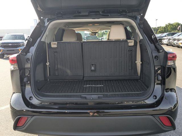 2021 Toyota Highlander - $30,992