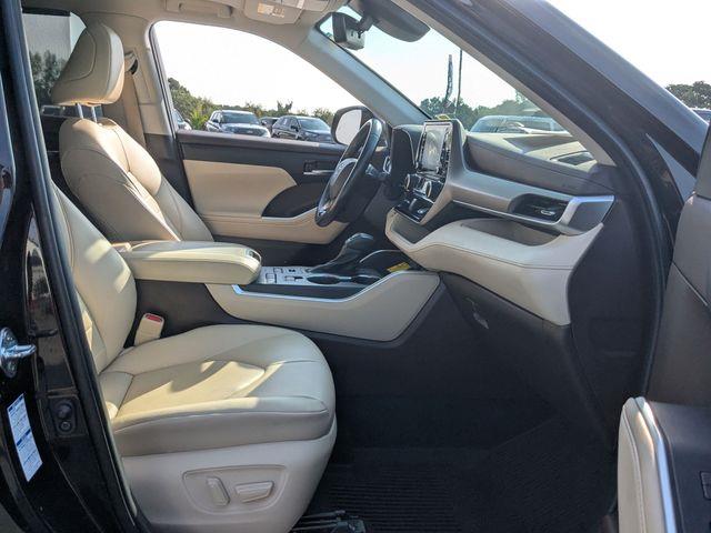 2021 Toyota Highlander - $30,992