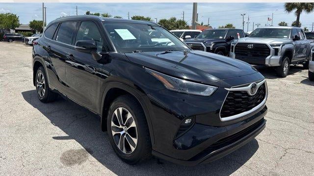 Preowned 2021 Toyota Highlander XLE for Sale