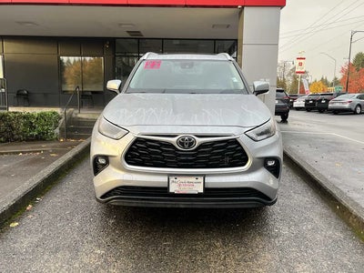 2022 Toyota Highlander AWD XLE 4DR SUV