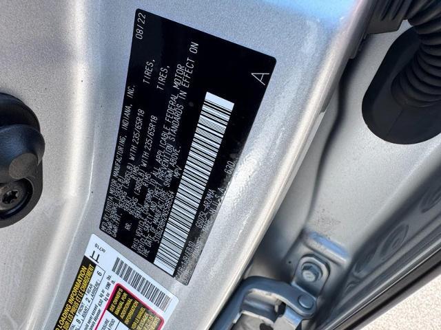 2022 Toyota Highlander - $38,995