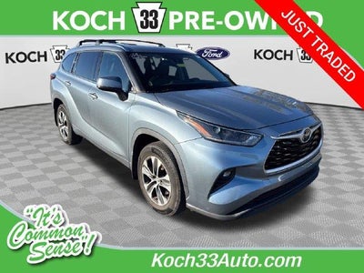 2021 Toyota Highlander AWD XLE 4DR SUV