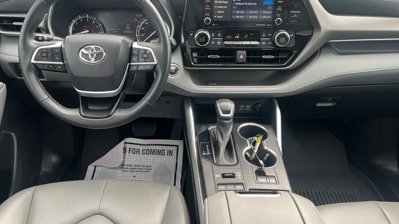 2022 Toyota Highlander XLE