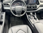 2020 Highlander Thumbnail 10