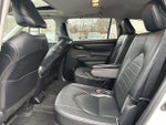 2021 Highlander Thumbnail 17