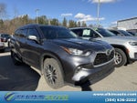 2020 Highlander Thumbnail 1