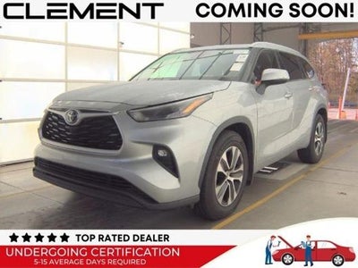 2022 Toyota Highlander AWD XLE 4DR SUV