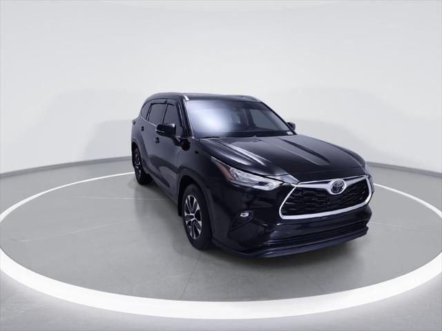 2020 Toyota Highlander - $23,800