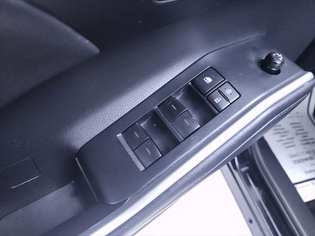 2020 Toyota Highlander - $23,800