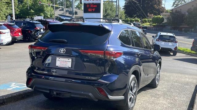 2021 Toyota Highlander XLE