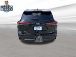 2022 Highlander Thumbnail 6
