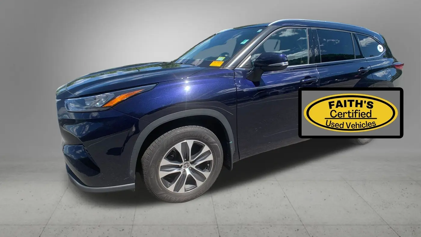 Preowned 2020 Toyota Highlander XLE for Sale