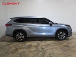 2020 Highlander Thumbnail 4