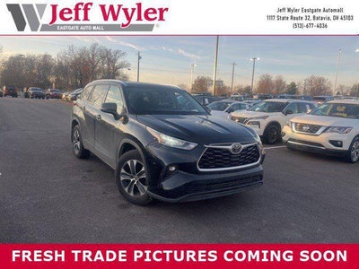 2020 Toyota Highlander AWD XLE 4DR SUV