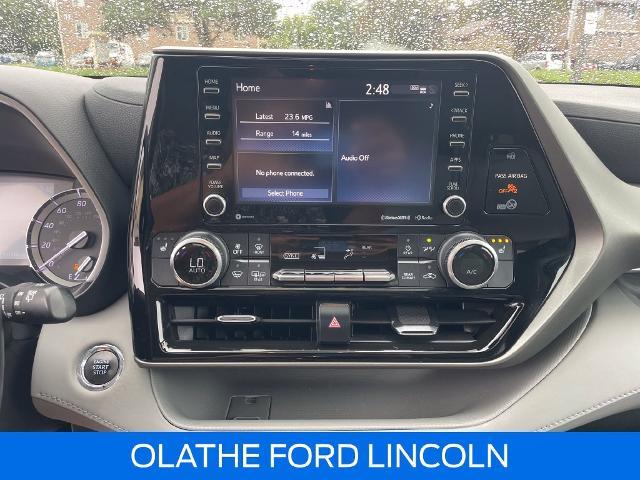 2022 Toyota Highlander - $24,500