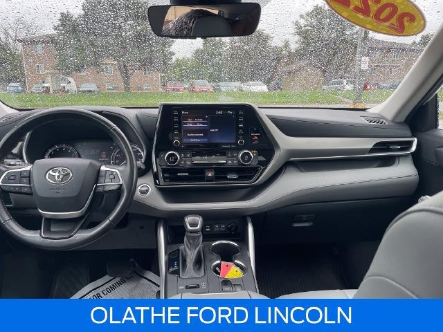 2022 Toyota Highlander - $24,500