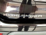 2022 Highlander Thumbnail 30